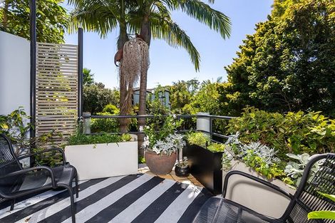 Photo of property in 9/6a Sarsfield Street, Herne Bay, Auckland, 1011