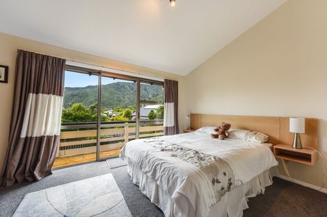 Photo of property in 29a Ranui Street, Waikawa, Picton, 7220