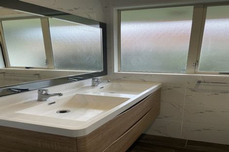 Photo of property in 20 Legacy Drive, Henderson, Auckland, 0612