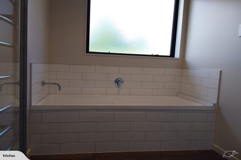 Photo of property in 115 Nixon Road, Taupaki, Henderson, 0782