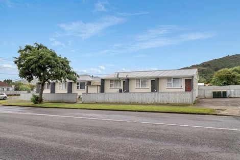 Photo of property in 1/136-138 Waddington Drive, Naenae, Lower Hutt, 5011