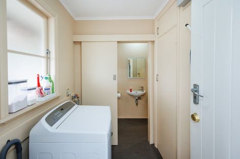 Photo of property in 23 Anglesey Place, Awapuni, Palmerston North, 4412