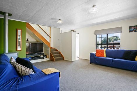 Photo of property in 45 Sheridan Crescent, Leamington, Cambridge, 3432