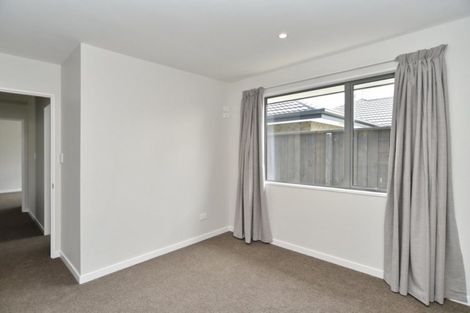 Photo of property in 36 Chatsworth Avenue, Rangiora, 7400