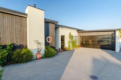 Photo of property in 57 Awatira Drive, Papamoa Beach, Papamoa, 3118