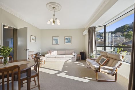 Photo of property in 231 Bay View Road, Saint Clair, Dunedin, 9012