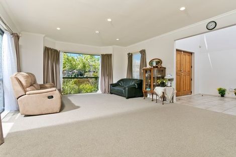 Photo of property in 36 Mahoney Drive, Albany, Auckland, 0632