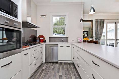 Photo of property in 4 Mcdonald Street, Napier South, Napier, 4110