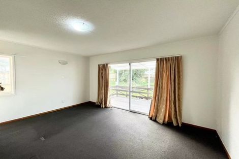 Photo of property in 7 Sequoia Place, Sunnynook, Auckland, 0620