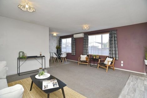 Photo of property in 25 Bayswater Crescent, Bromley, Christchurch, 8062