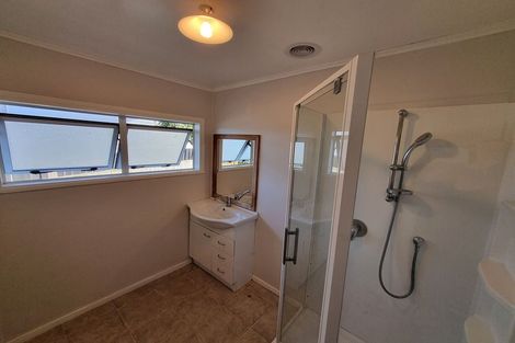 Photo of property in 24 Moncrieff Avenue, Clendon Park, Auckland, 2103