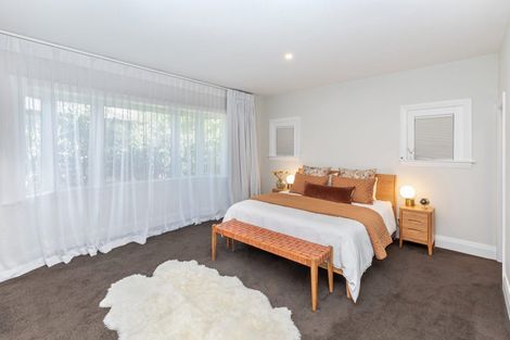 Photo of property in 3 Strowan Road, Strowan, Christchurch, 8052