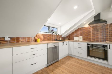 Photo of property in 4/219 The Terrace, Wellington Central, Wellington, 6011