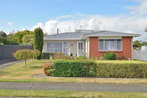 Photo of property in 23 Augustus Street, Carterton, 5713