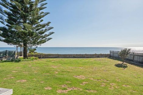 Photo of property in 499 Pukehina Parade, Pukehina, Te Puke, 3189