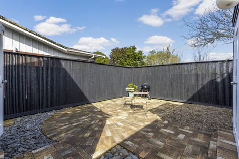 Photo of property in 2 Marnane Terrace, St Andrews, Hamilton, 3200