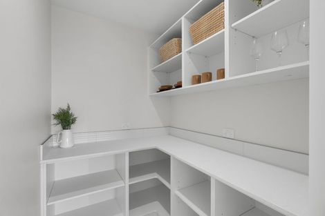 Photo of property in 10 Mabel Crescent, Halswell, Christchurch, 8025