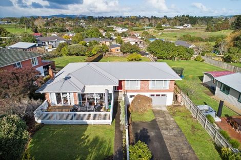 Photo of property in 95 Kitchener Road, Waiuku, 2123