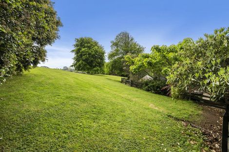Photo of property in 11 Gracechurch Drive, Flat Bush, Auckland, 2016