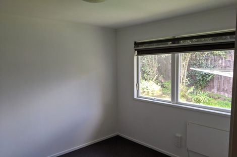 Photo of property in 1/6 Makora Road, Massey, Auckland, 0614