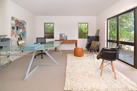 Photo of property in 8 View Road, Campbells Bay, Auckland, 0630