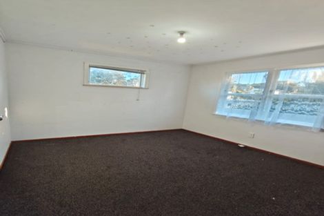 Photo of property in 155 Gossamer Drive, Pakuranga Heights, Auckland, 2010