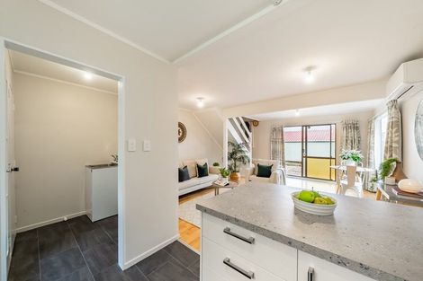 Photo of property in 4/396 Cambridge Terrace, Naenae, Lower Hutt, 5011
