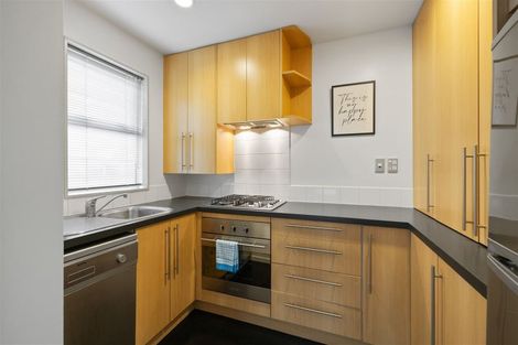 Photo of property in 2/88 Mathesons Road, Phillipstown, Christchurch, 8011