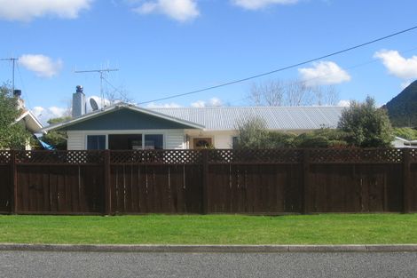 Photo of property in 5 Clark Street, Hikurangi, 0114
