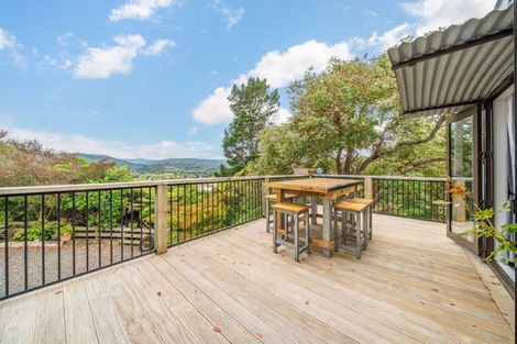 Photo of property in 17 Seymour Grove, Kingsley Heights, Upper Hutt, 5018