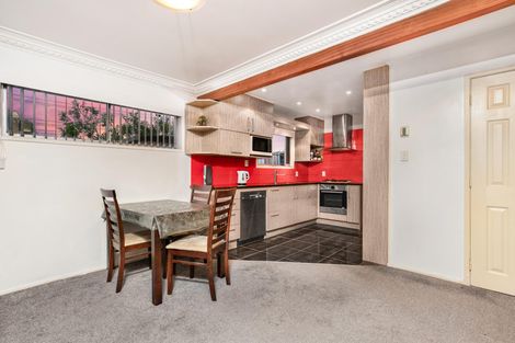 Photo of property in 25 Ferndale Road, Mount Wellington, Auckland, 1060