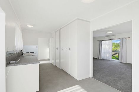 Photo of property in 9 Akepiro Place, Tawhero, Whanganui, 4501