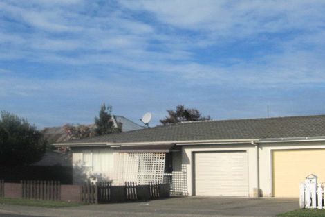 Photo of property in 2/405 Riverslea Road North, Parkvale, Hastings, 4122