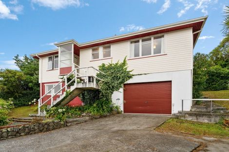Photo of property in 169 Conclusion Street, Ascot Park, Porirua, 5024