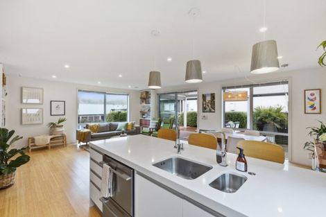 Photo of property in 3 Otonga Heights, Maungaraki, Lower Hutt, 5010