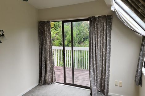 Photo of property in 10c Matipo Road, Mairangi Bay, Auckland, 0630