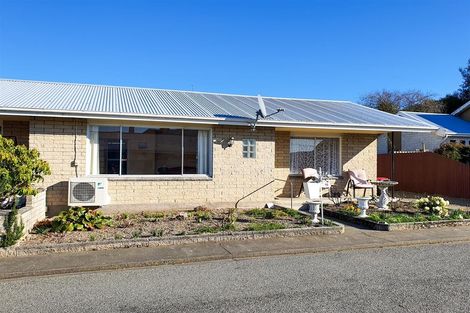 Photo of property in 16 Browns Avenue, Waimate, 7924