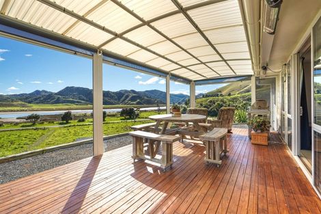 Photo of property in 1441 Marokopa Road, Marokopa, Te Kuiti, 3988