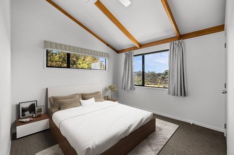 Photo of property in 2 Heather Street, Mangawhai Heads, Mangawhai, 0505