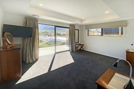 Photo of property in 4 Till Street, Jacks Point, 9371