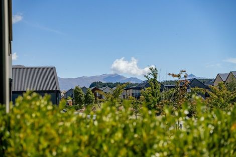 Photo of property in 43 Glen Dene Crescent, Wanaka, 9305