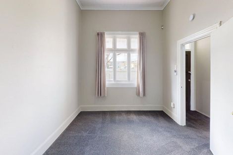 Photo of property in 74 Cook Street, Palmerston North, 4410