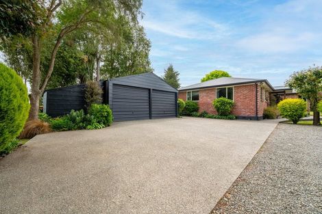 Photo of property in 264 Talbot Street, Geraldine, 7930