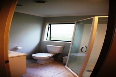 Photo of property in 3 Tongariro Drive, Aotea, Porirua, 5024