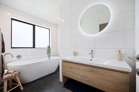 Photo of property in 5 Minsons Lane, Kennedys Bush, Christchurch, 8025