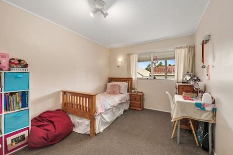 Photo of property in 80 Field Street, Silverstream, Upper Hutt, 5019