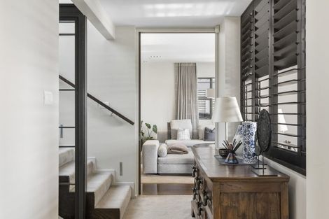 Photo of property in 36 Lake View Road, Takapuna, Auckland, 0622