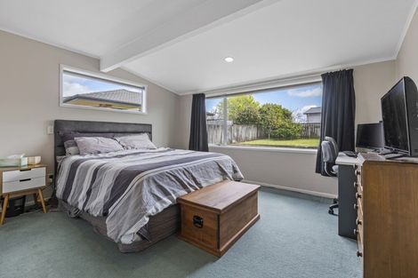 Photo of property in 10 Bandon Grove, Bell Block, New Plymouth, 4312