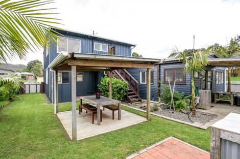 Photo of property in 3b Dolphin Drive, Whiritoa, Whangamata, 3691