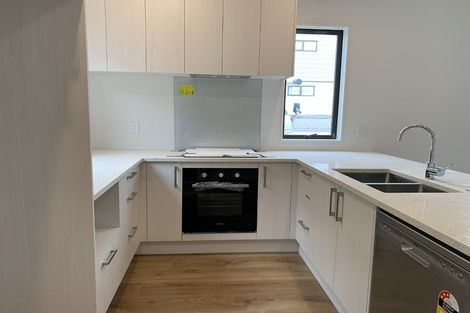 Photo of property in 6/55 Bolton Street, Blockhouse Bay, Auckland, 0600